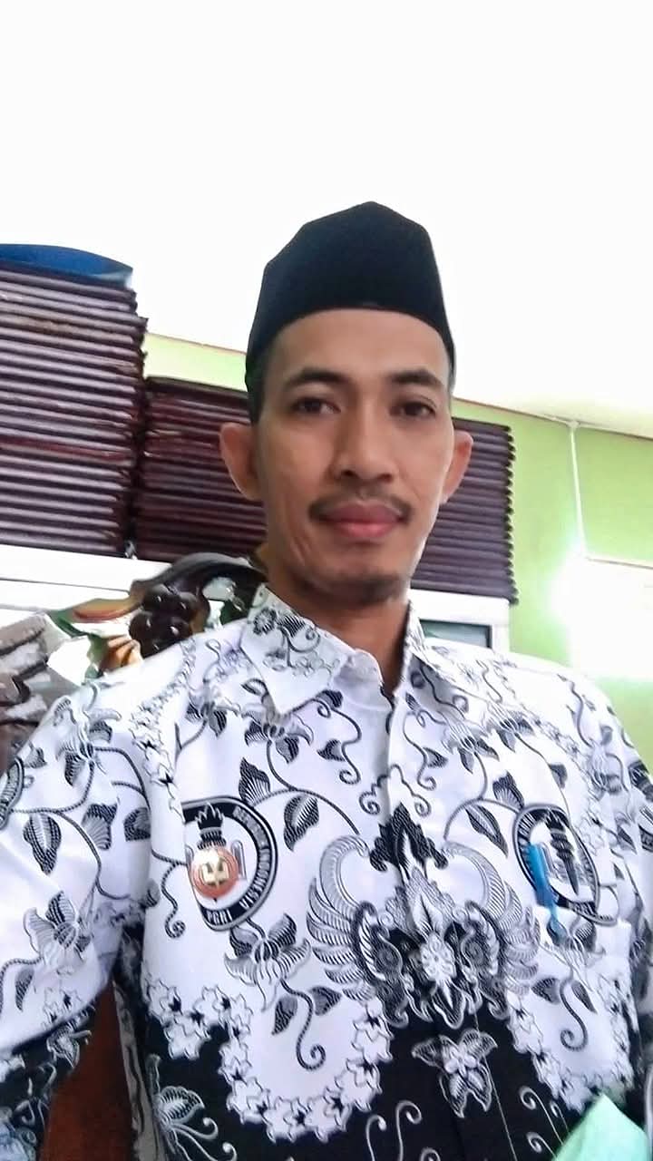 ANDI MUH.RUSLI MR.S.PD.GR.M.M